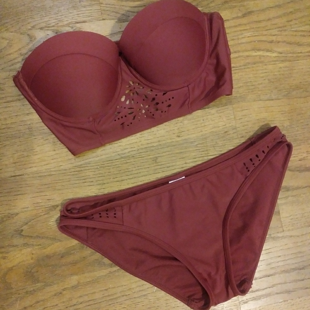 Burgundy bikini